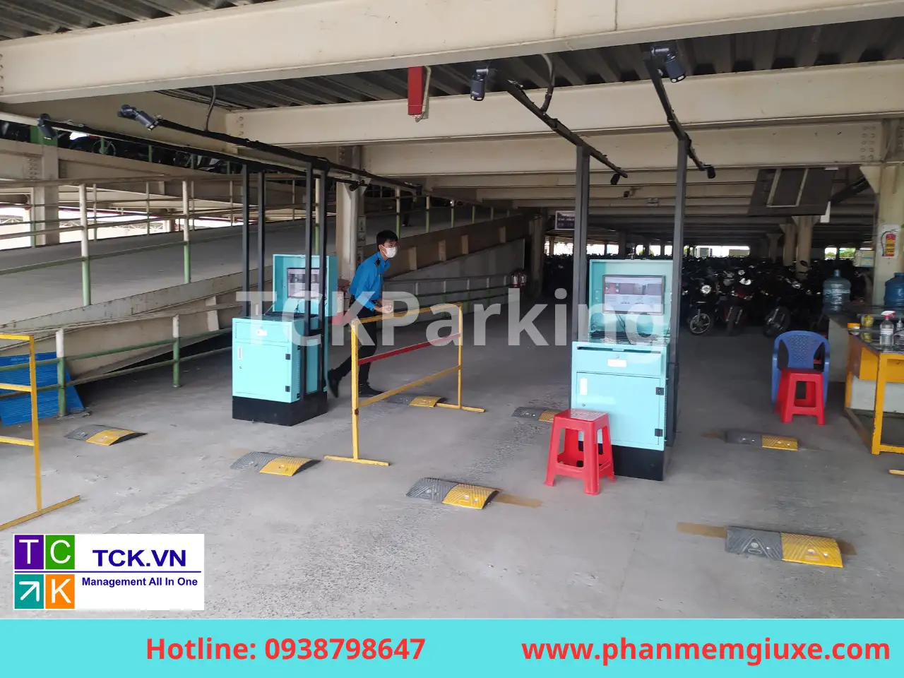 trọn gói dịch vụ cho thuê máy quẹt thẻ giữ xe công nhân